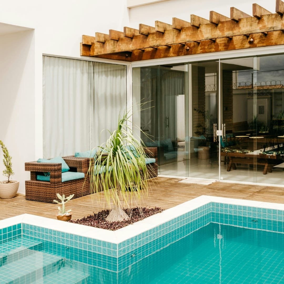 Rénovation petit extérieur piscine La Ciotat Rénovation petit extérieur piscine La Ciotat