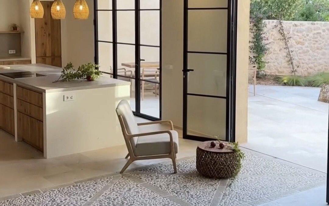 Architecte décoratrice maison pierre La Ciotat